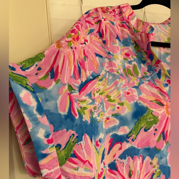 Women’s XL Floral Top - Picture 3 of 9